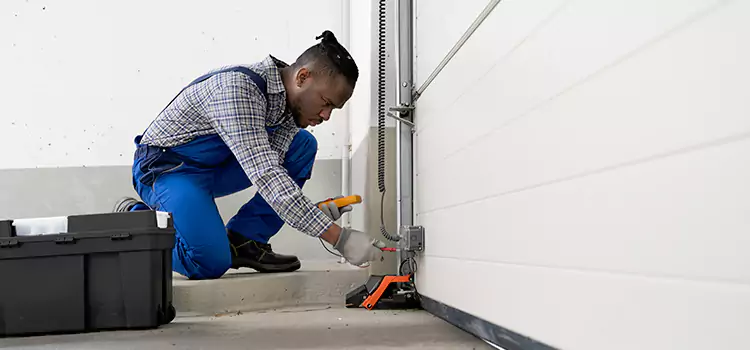 Expert Solutions for Every Garage Lock Need in Pinellas Park, FL