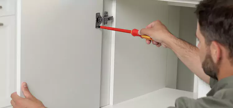 Screen Door Hinge Repair Pinellas Park