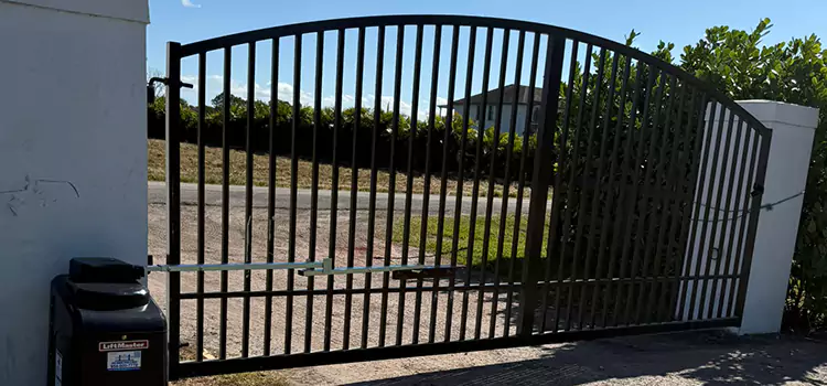 Driveway Fence Repair Pinellas Park